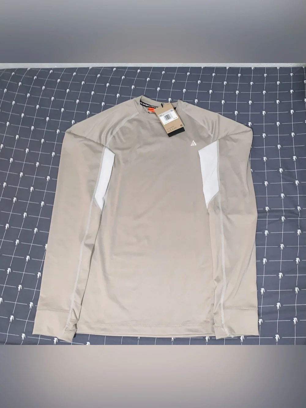 Nike ACG Dri-FIT Long-Sleeve Base Layer 